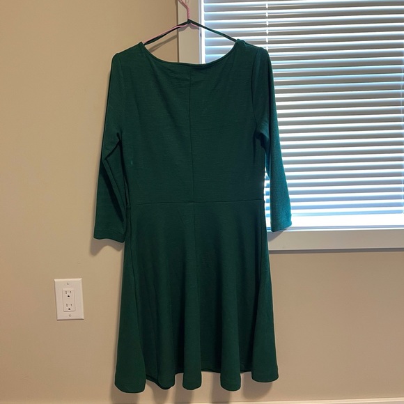 New! Green Flare Dress - Picture 3 of 6